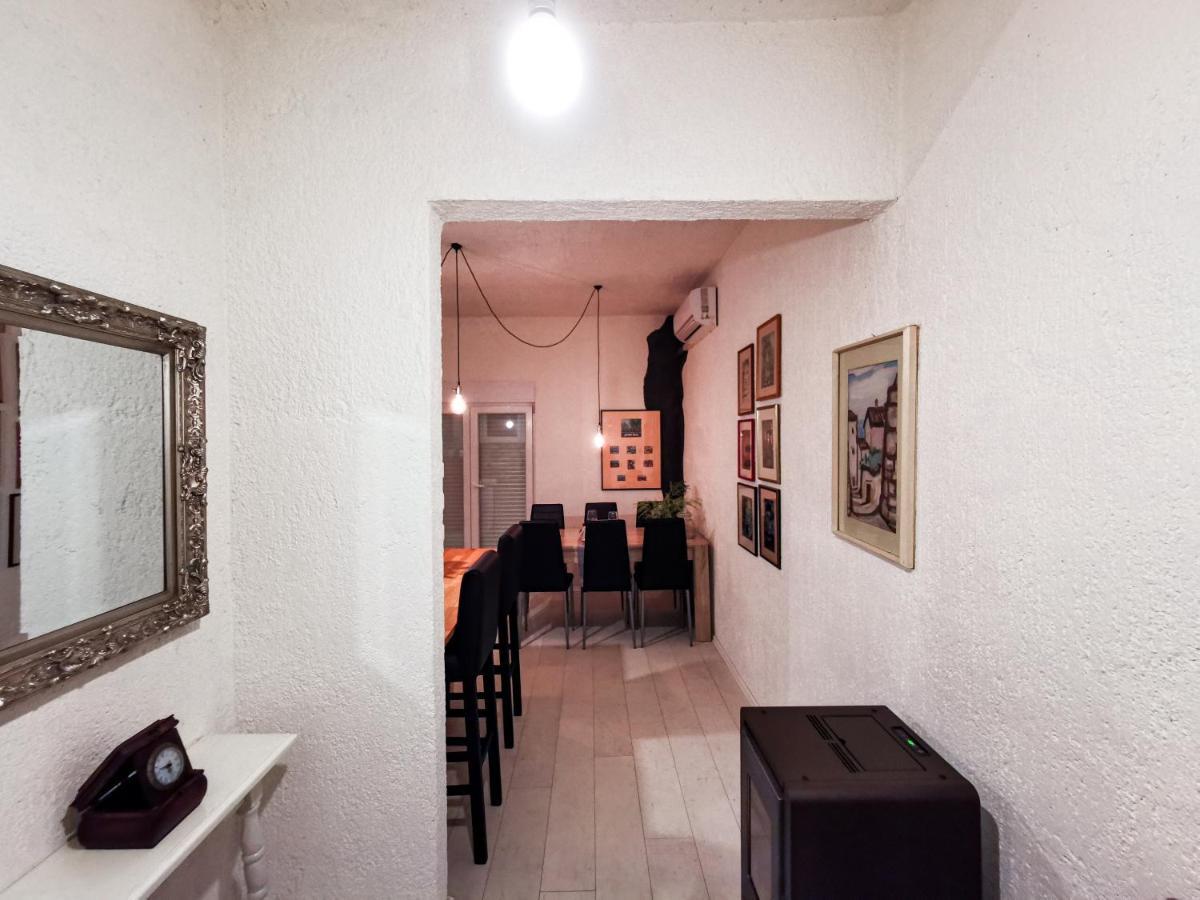 Apartments & Studio Pekica روفينج المظهر الخارجي الصورة