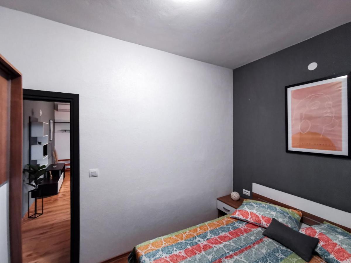 Apartments & Studio Pekica روفينج المظهر الخارجي الصورة