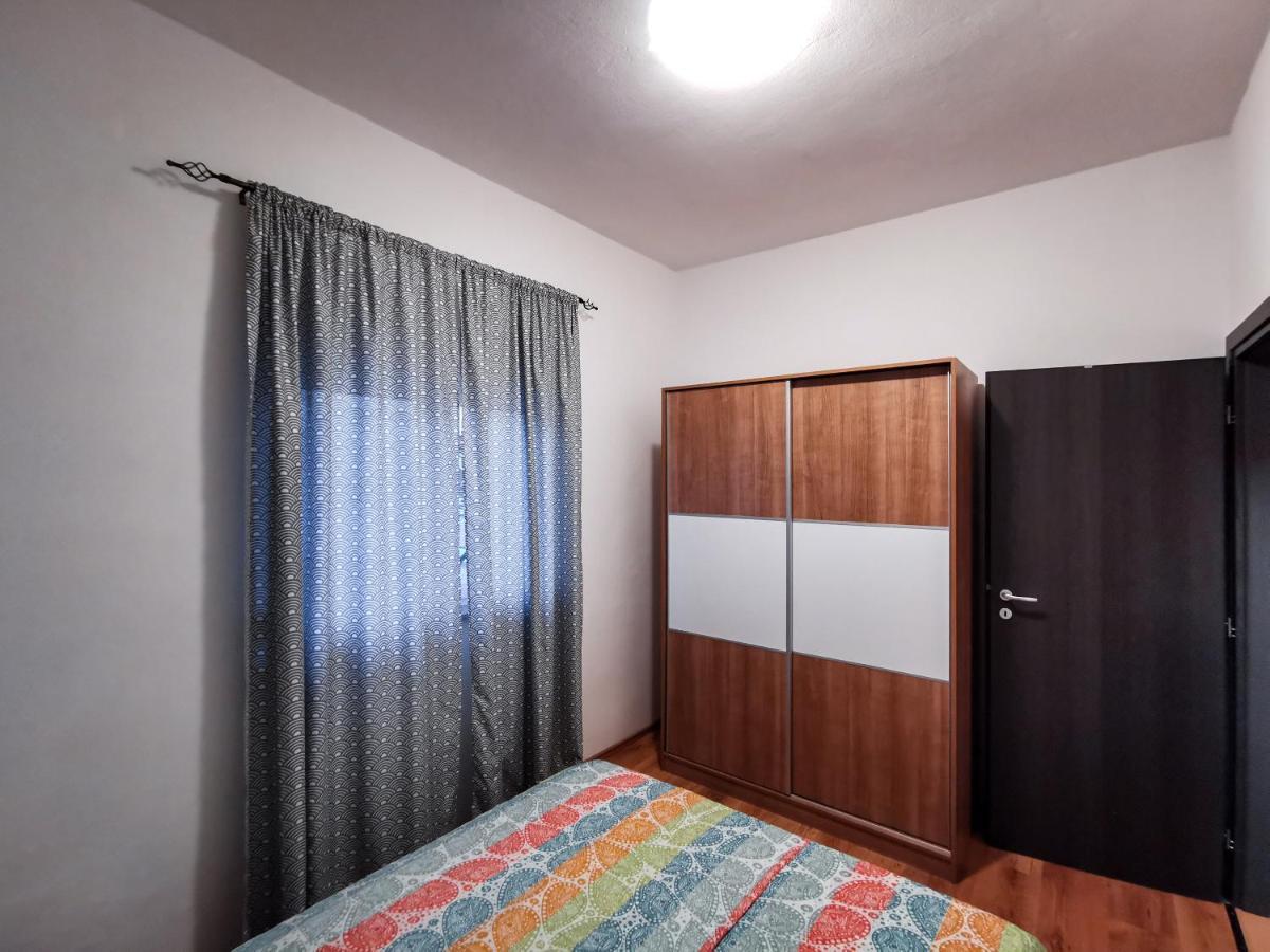 Apartments & Studio Pekica روفينج المظهر الخارجي الصورة